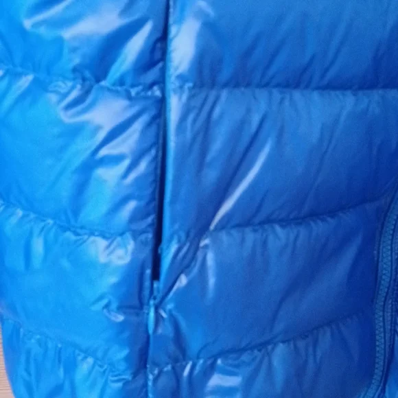 Ladies quilted down hooded jacket packable - Picture 6 of 8